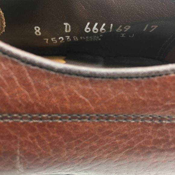 The Florsheim Mens Brown Oxford Dress Shoe - Picture 10 of 10